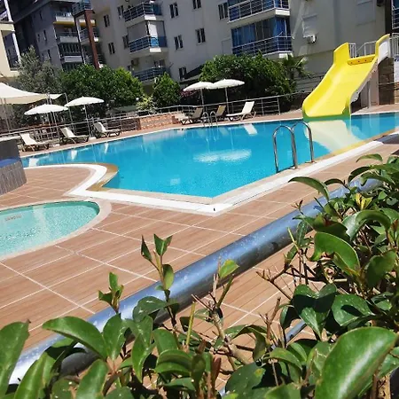 Orangecity Mahmutlar Apartment *